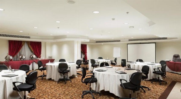 Razana Al Rowdah image 13